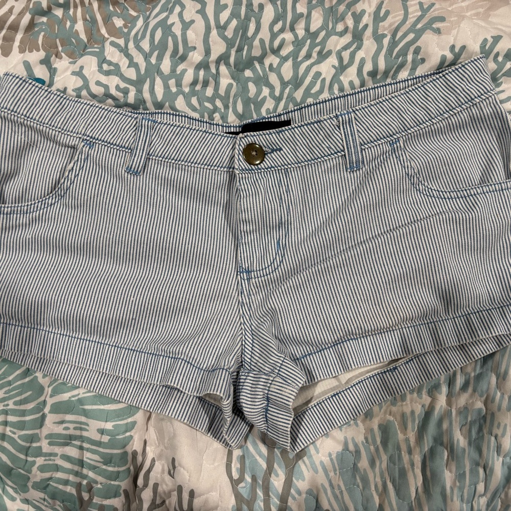 O’Neill Striped Jean Shorts, Sz 5